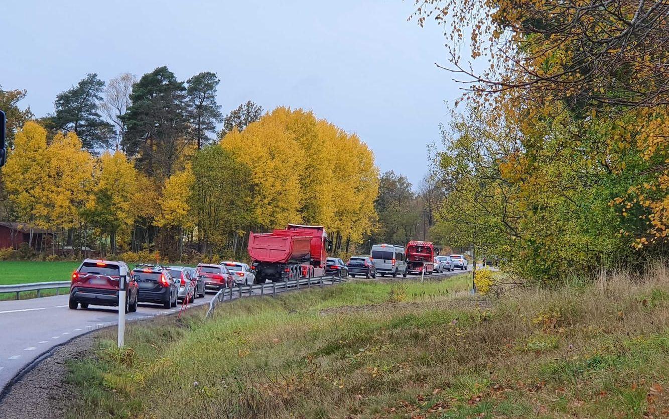 Olyckan skapade långa köer i trafiken.