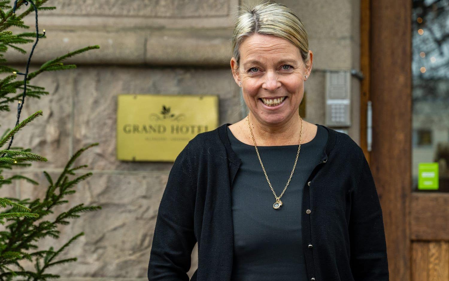 Anna Hartman, VD för Grand Hotel, ser det som en självklarhet att fira gemensam jul på grand. ”Senaste åren har pandemin satt stopp för att genomföra det här hos oss” säger hon.